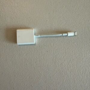 White Lightning to SD Card Adapter